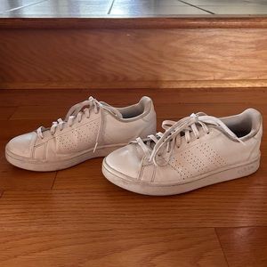 Adidas Women's Advantage Base White Glow Pink Tennis Shoes EE7510 Size 7.5